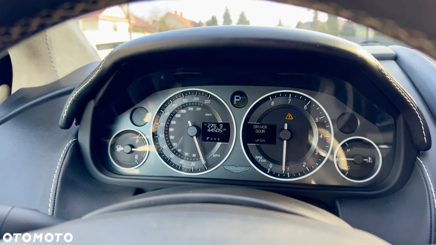 Aston Martin DBS Cabrio Touchtronic - 13