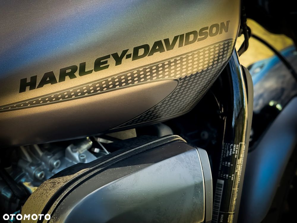 Harley-Davidson Street Rod XG 750A - 8