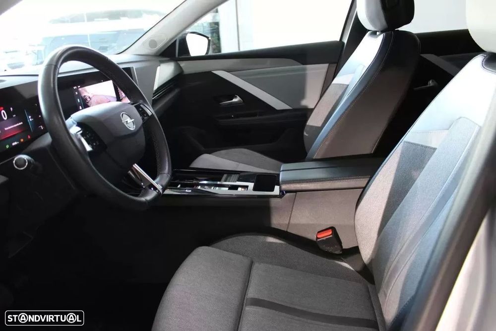 Opel Astra 1.2 T Elegance Aut. - 5