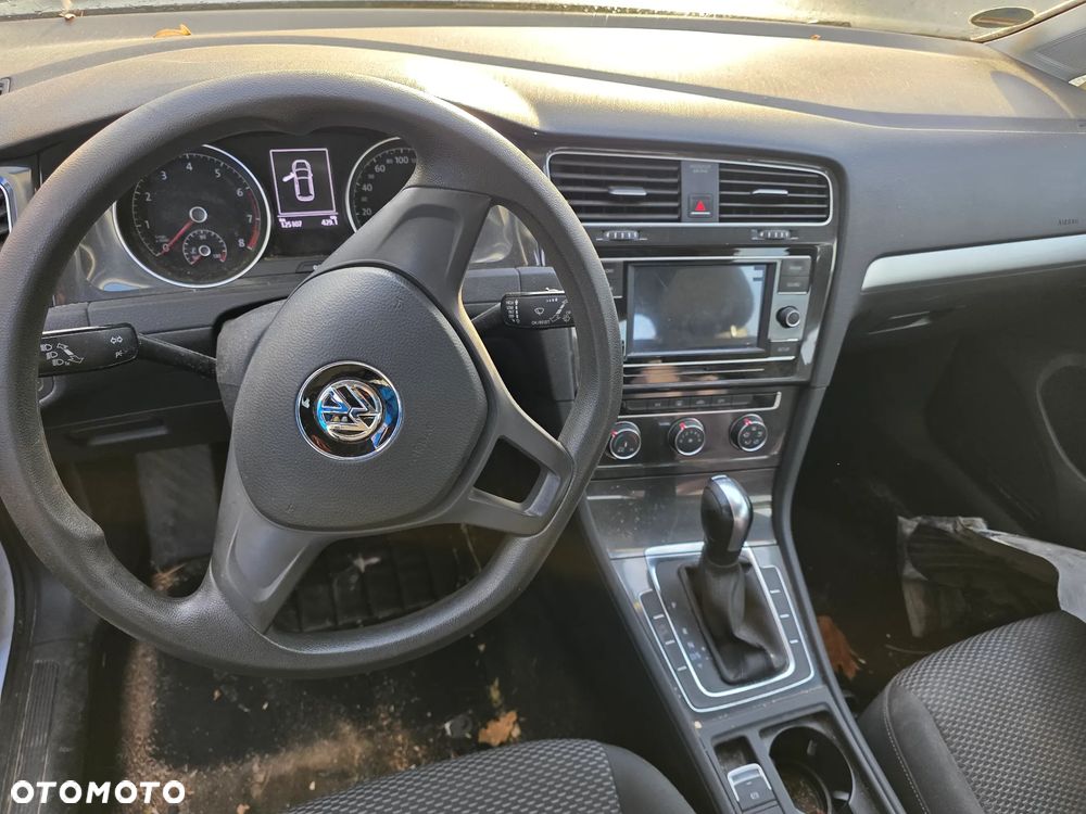 Volkswagen Golf 1.0 TSI DSG Sound - 7