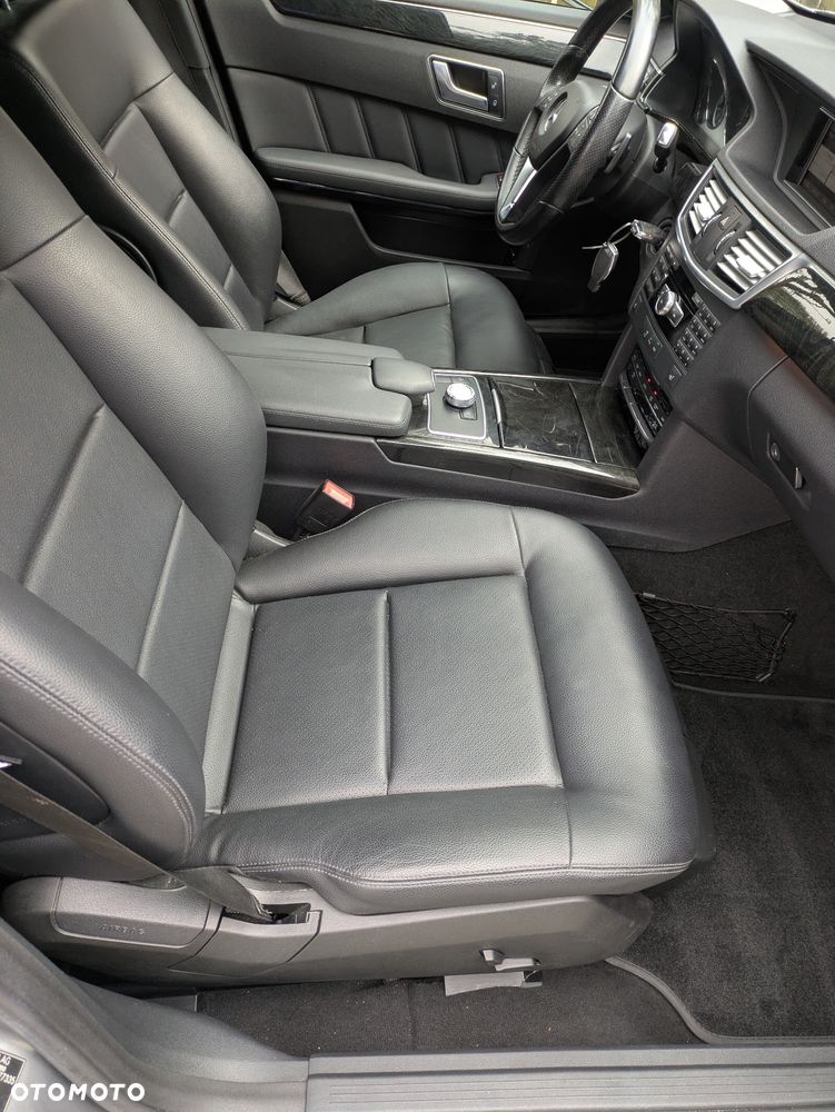 Mercedes-Benz Klasa E 250 CDI 4Matic 7G-TRONIC Avantgarde - 19