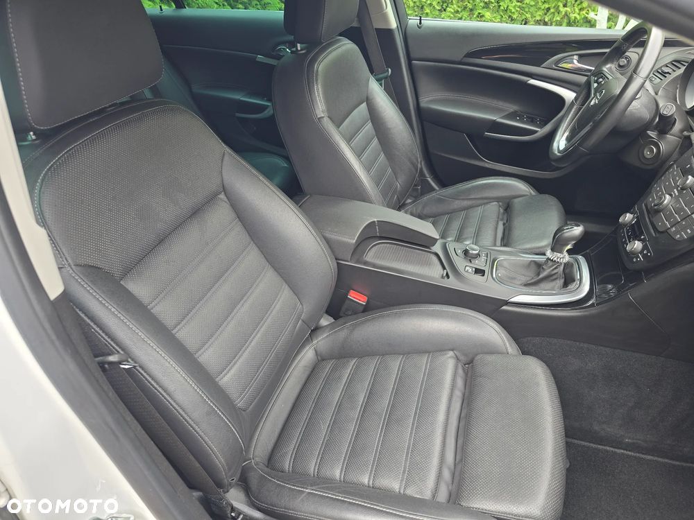 Opel Insignia 2.0 CDTI EcoFLEX Cosmo - 22