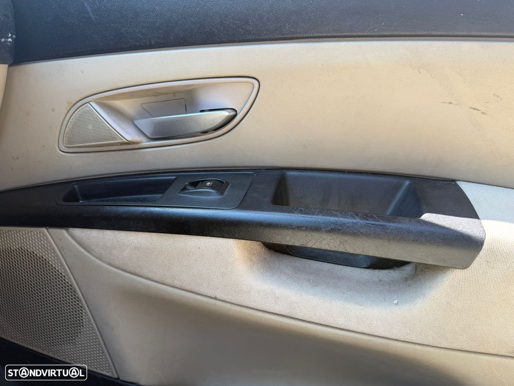 Fiat Linea 1.3 M-Jet Emotion - 18