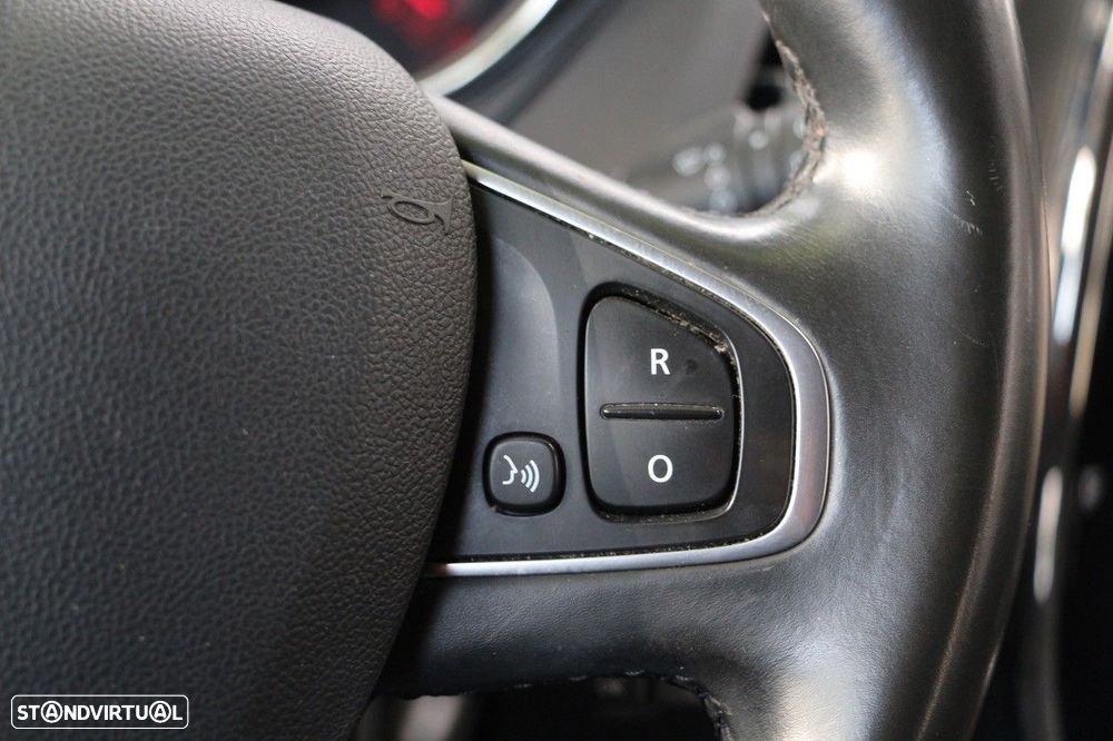 Renault Captur 0.9 TCE Exclusive - 18