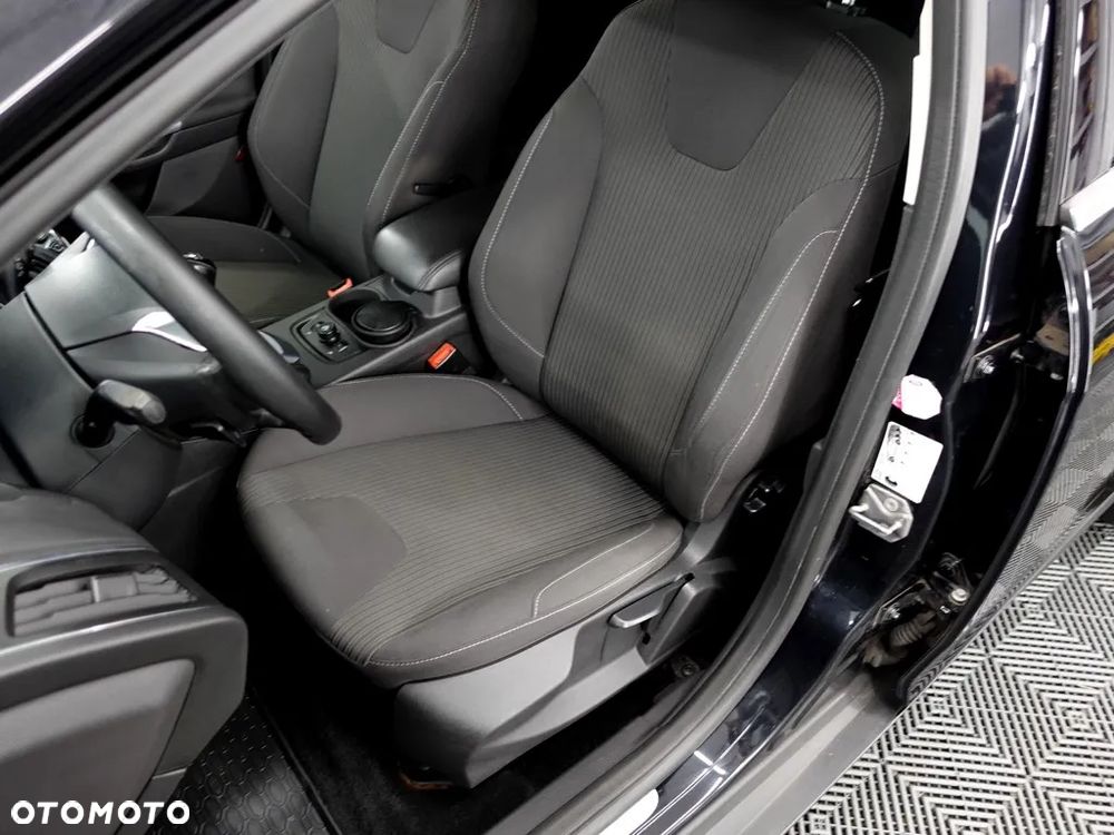 Ford Focus 2.0 TDCi Titanium - 12