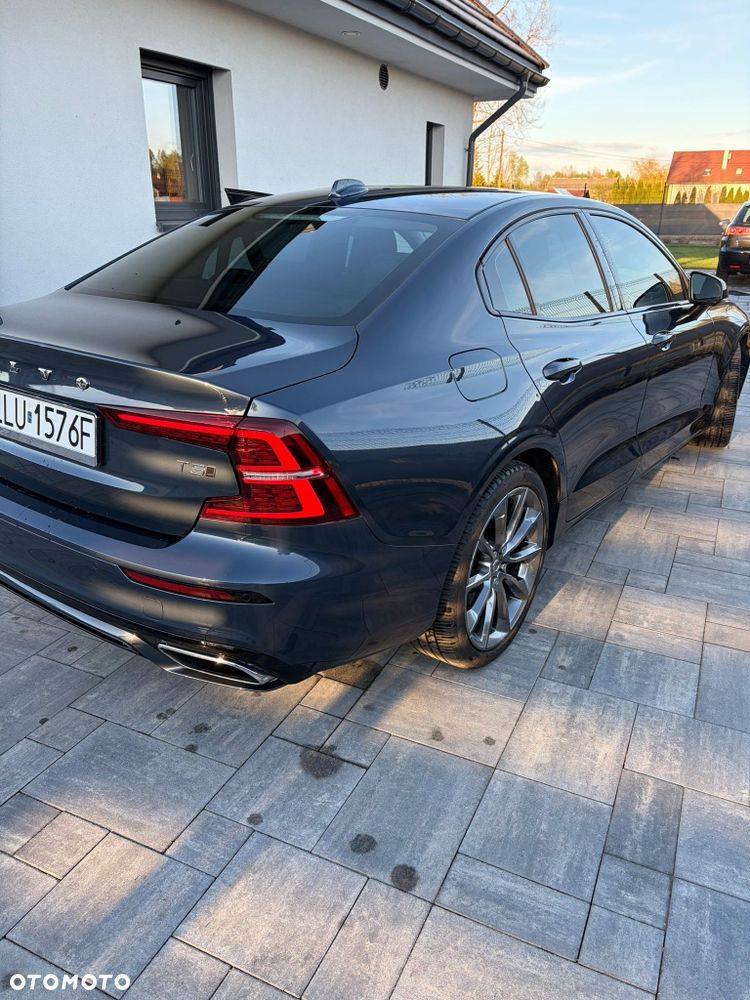 Volvo S60 - 4