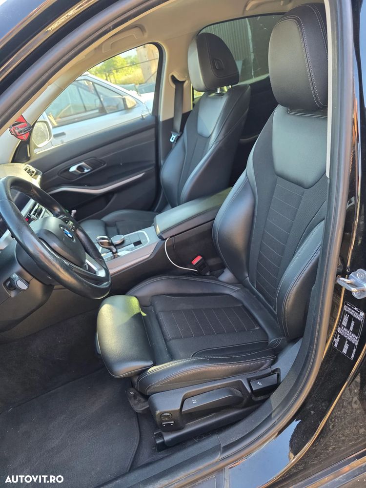BMW Seria 3 330i Aut. Advantage - 4