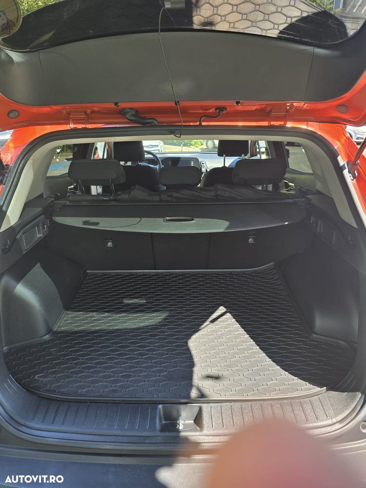 Kia Sportage 1.6 T-GDI 6MT 4x2 Urban - 10