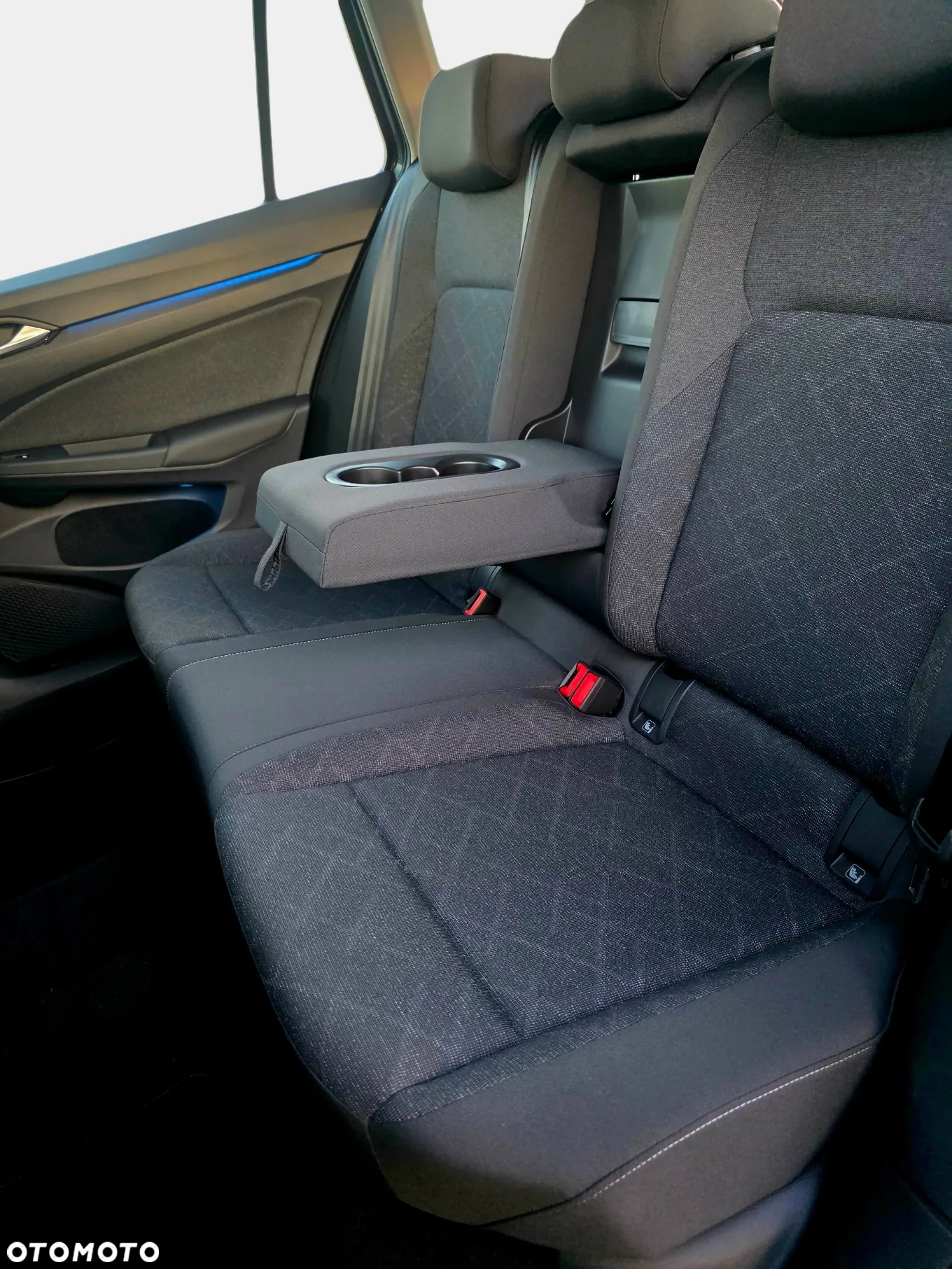 Volkswagen Golf VIII 2.0 TDI Life - 13