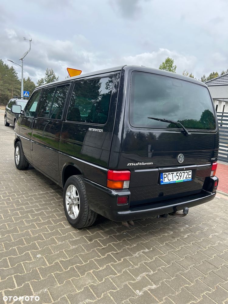 Volkswagen Multivan - 4