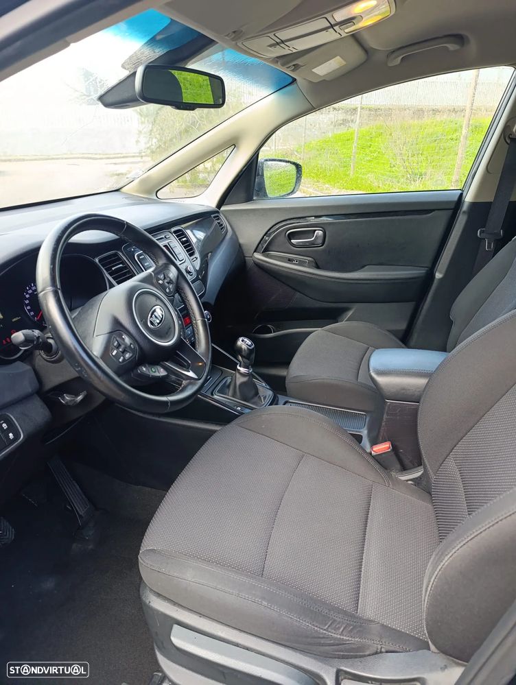 Kia Carens 1.7 CRDi ISG TX - 11