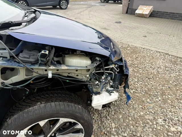 Toyota Auris 1.6 D-4D Design Edition - 3