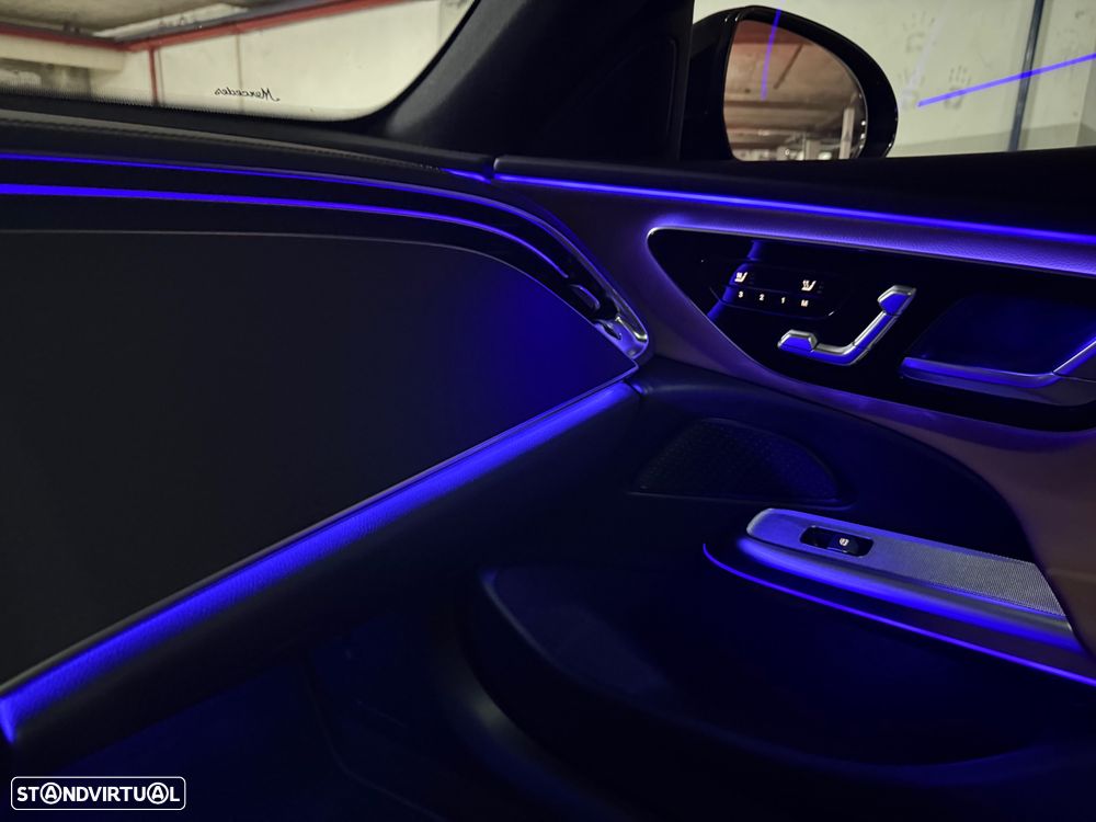 Mercedes-Benz E 300 - 21