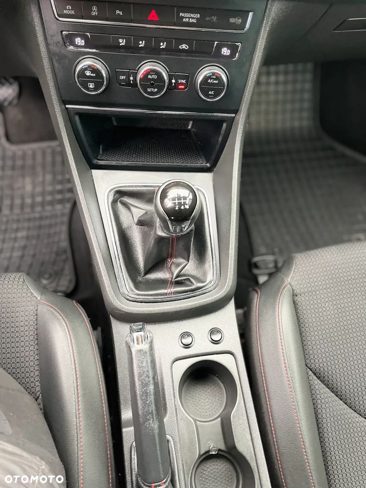 Seat Leon 2.0 TDI FR S&S - 17