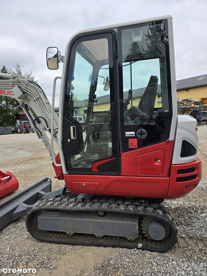Takeuchi TB230 , ROK 2017 Powertilt 2 łyżki 300 mm 6oomm 1 łyżka skośna 1200 mm - 6