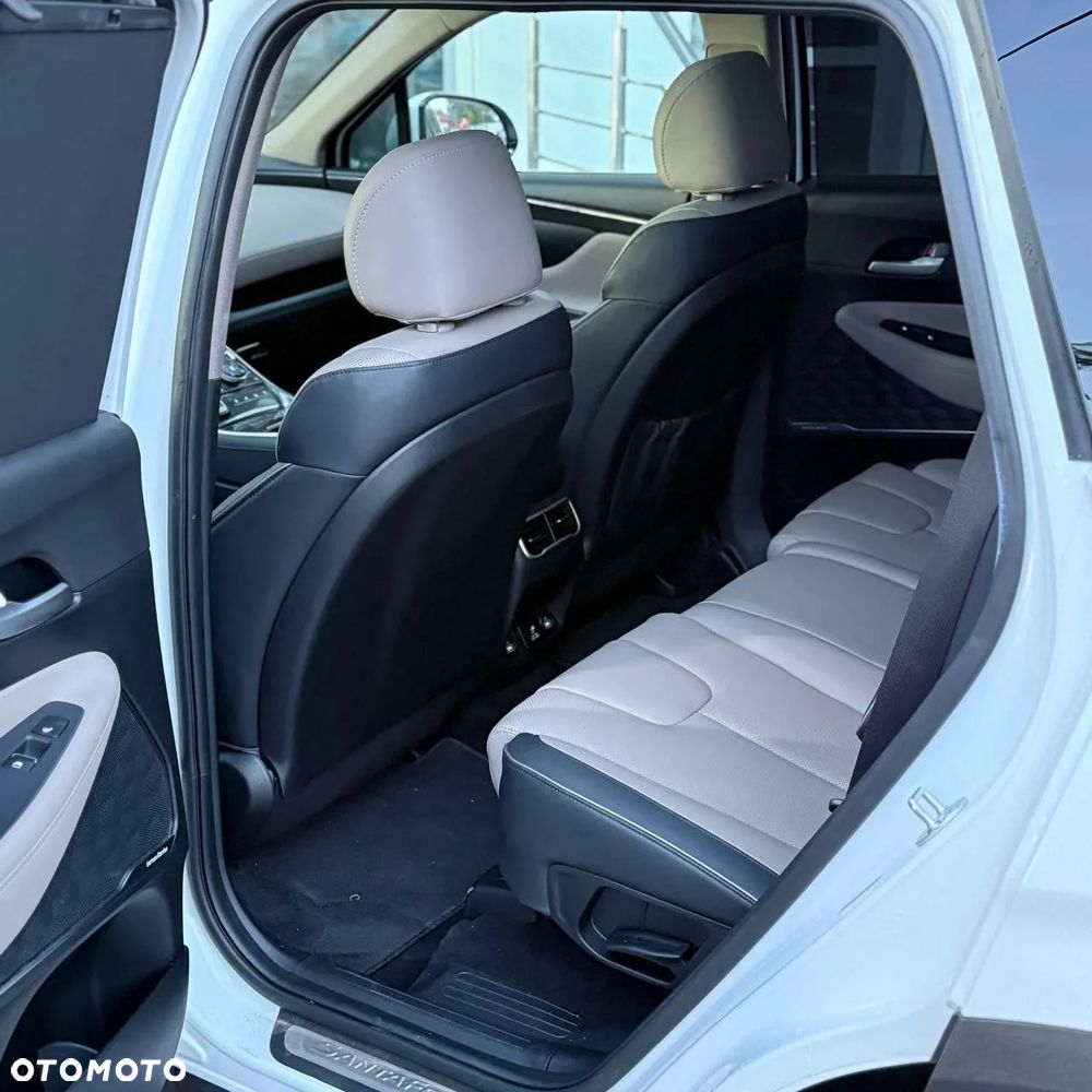 Hyundai Santa Fe - 27