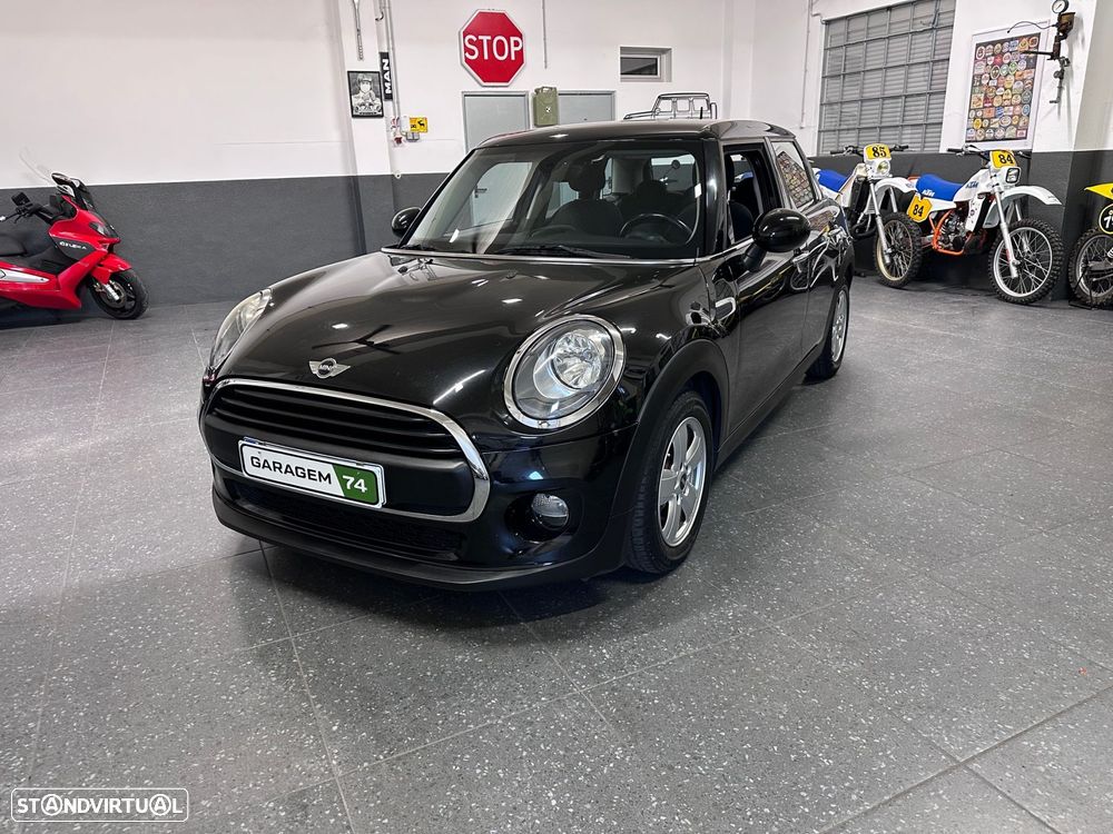 MINI 5 Portas One D - 16