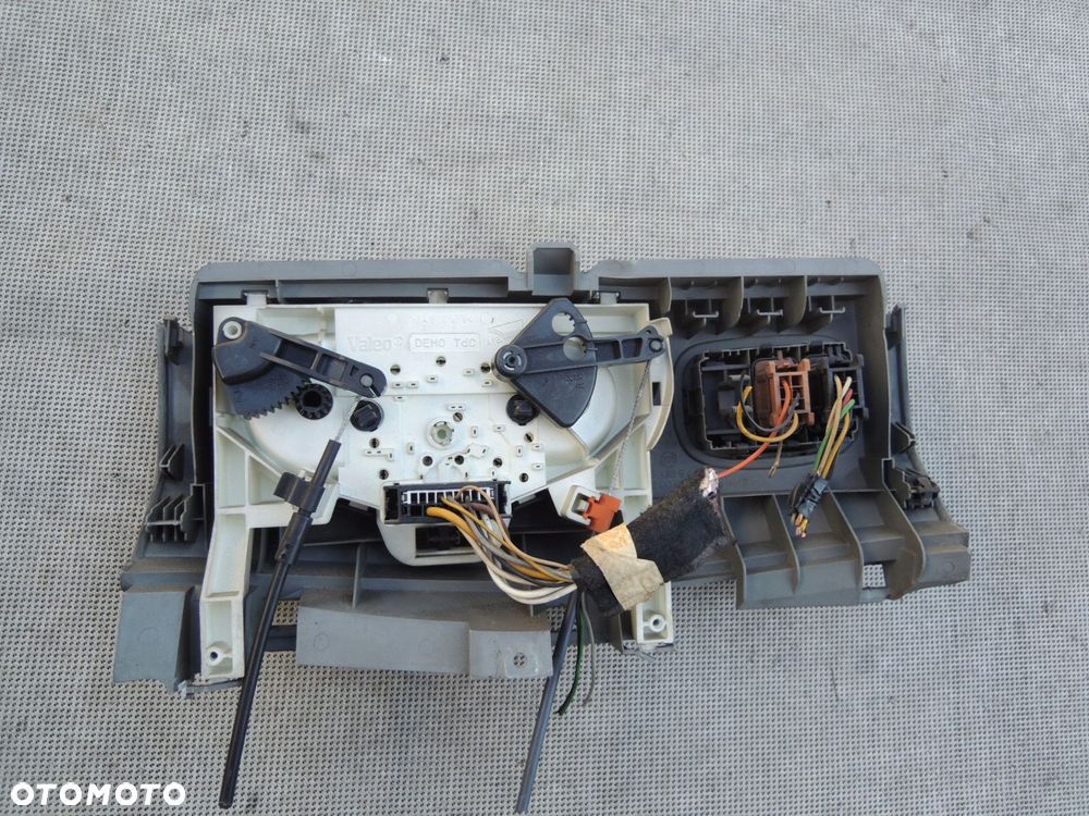 panel nawiewu klimatyzacji ac (oe) - renault trafic ii opel vivaro - 4