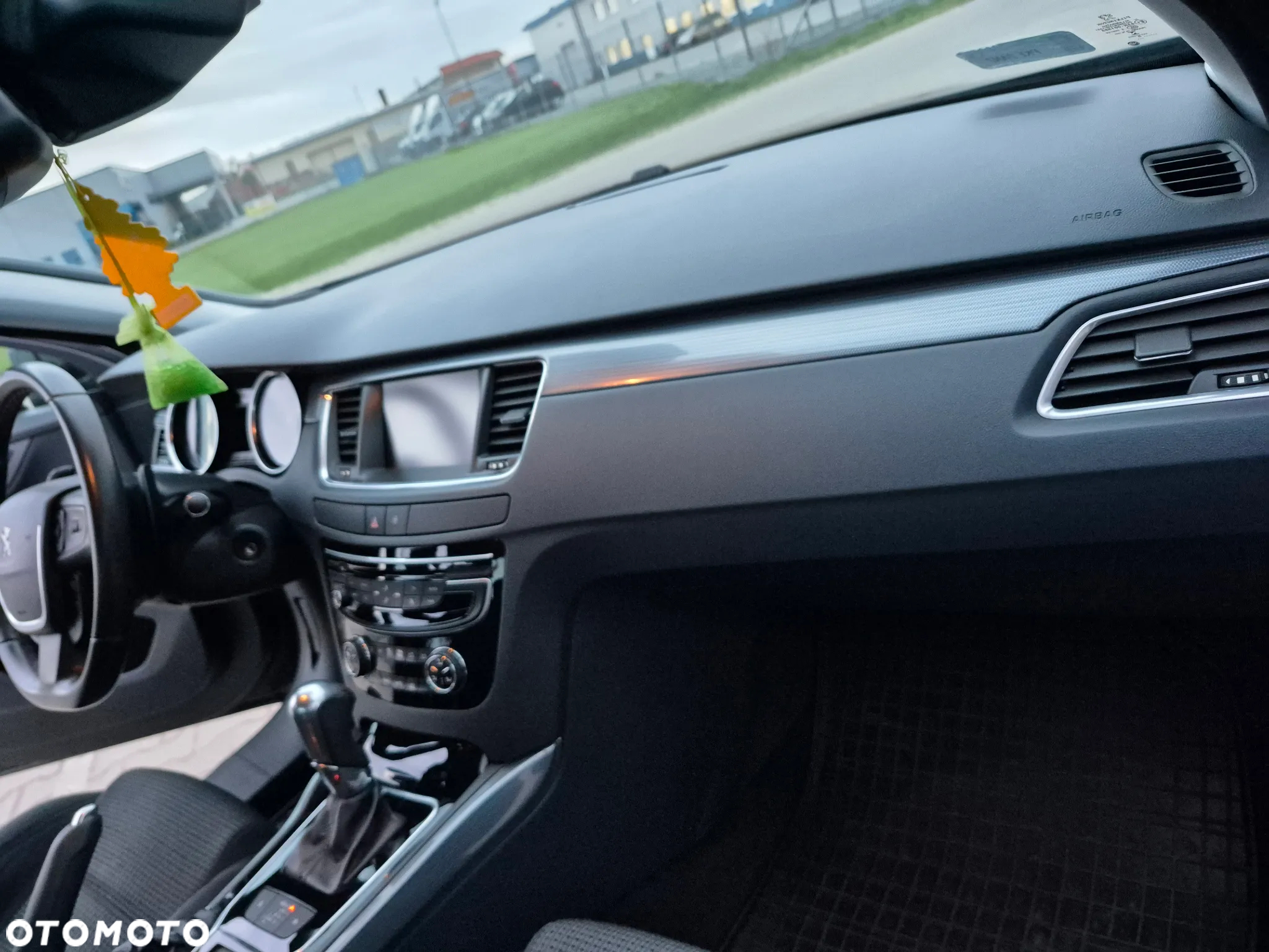 Peugeot 508 1.6 e-THP Allure S&S - 14
