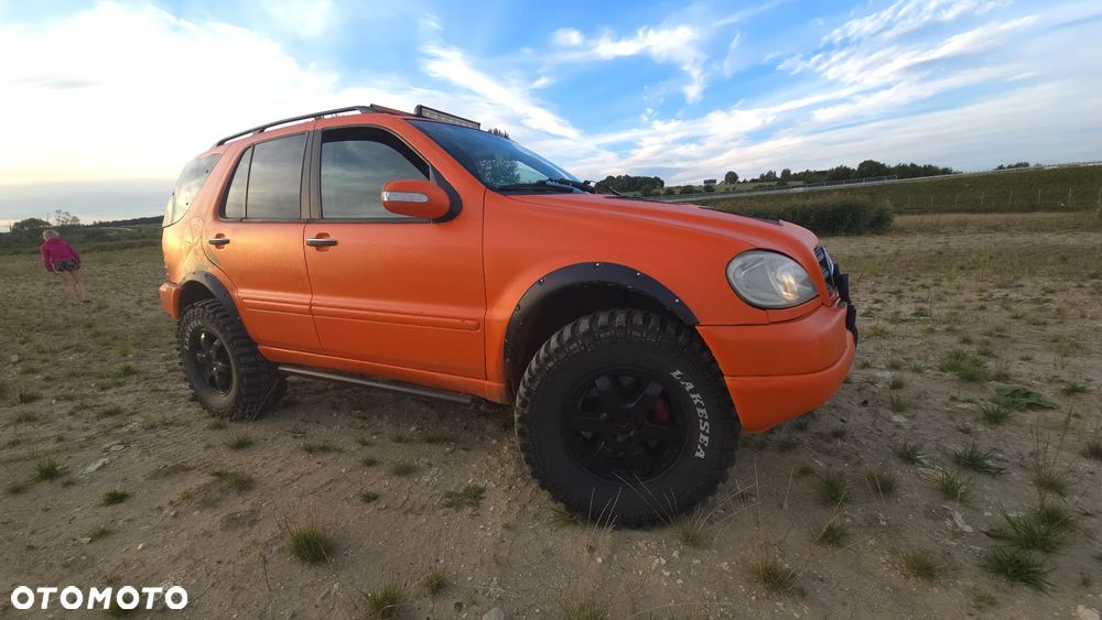 Mercedes-Benz ML - 9