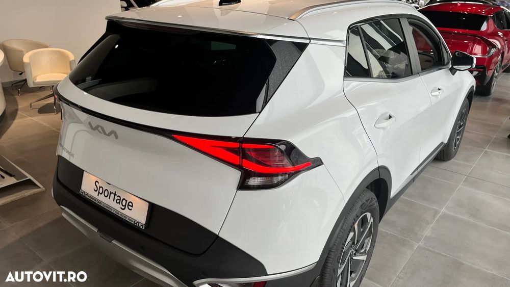 Kia Sportage 1.6 T-GDI 7DCT HP 4x2 MHEV Style - 4