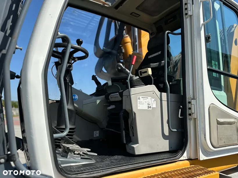 Liebherr A 924 C LITRONIC - 30