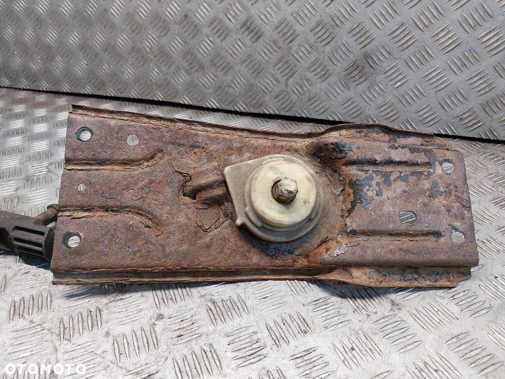 WINDA KOŁA ZAPASOWEGO CHRYSLER  VOYAGER IV - 3