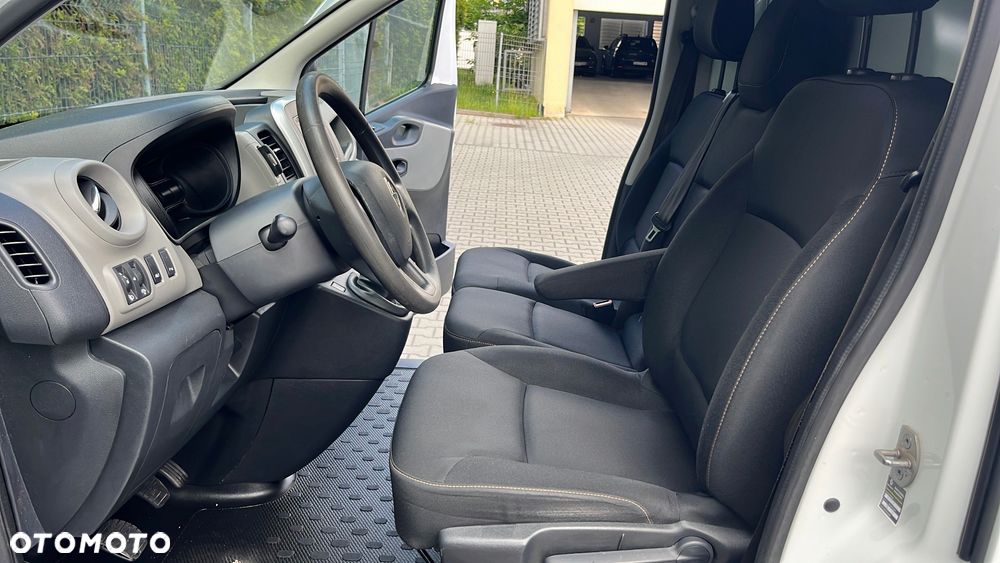 Renault Trafic - 24