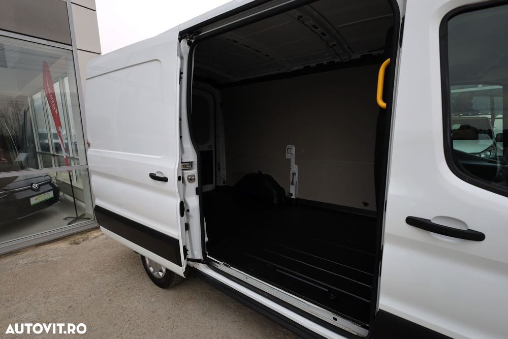 Ford Transit - 13