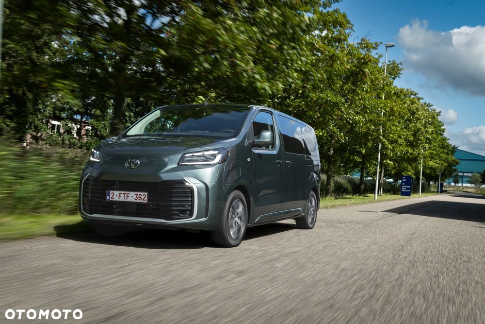 Toyota Proace Verso Long 75kWh Business - 4