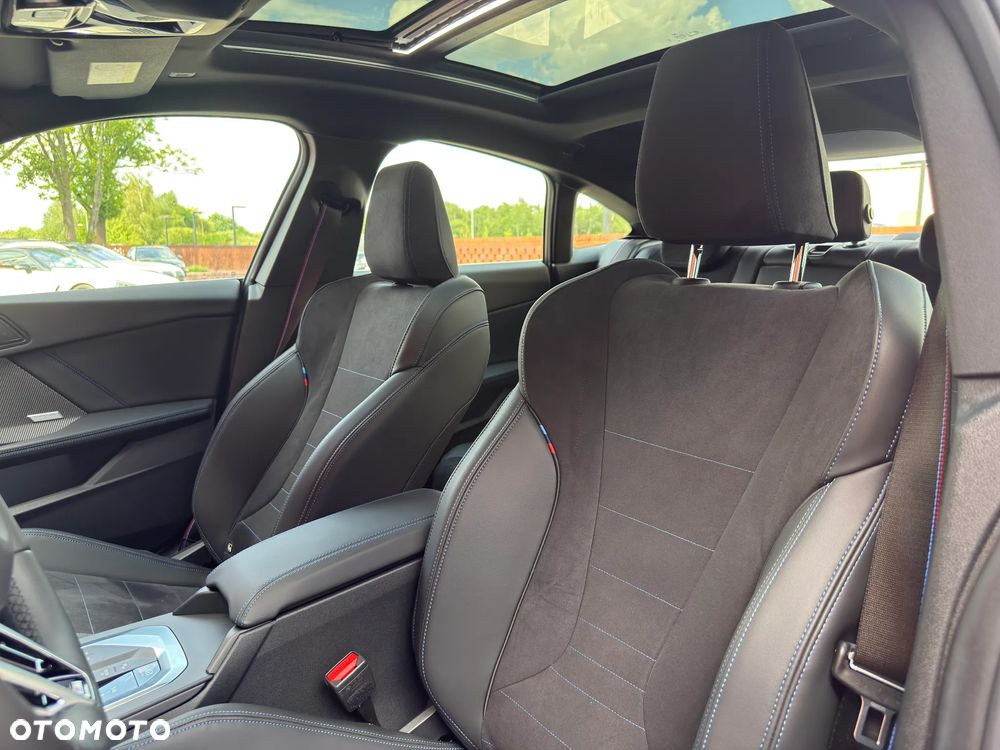 BMW Seria 2 218d M Sport sport - 17