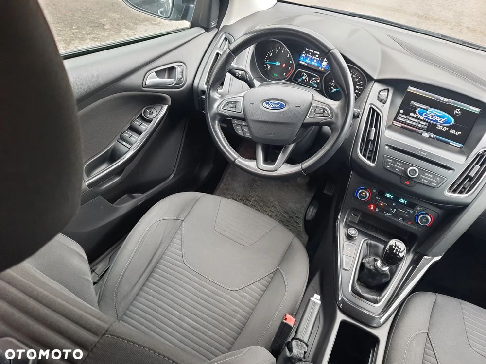 Ford Focus 1.5 EcoBoost STart-Stopp-System Titanium - 11