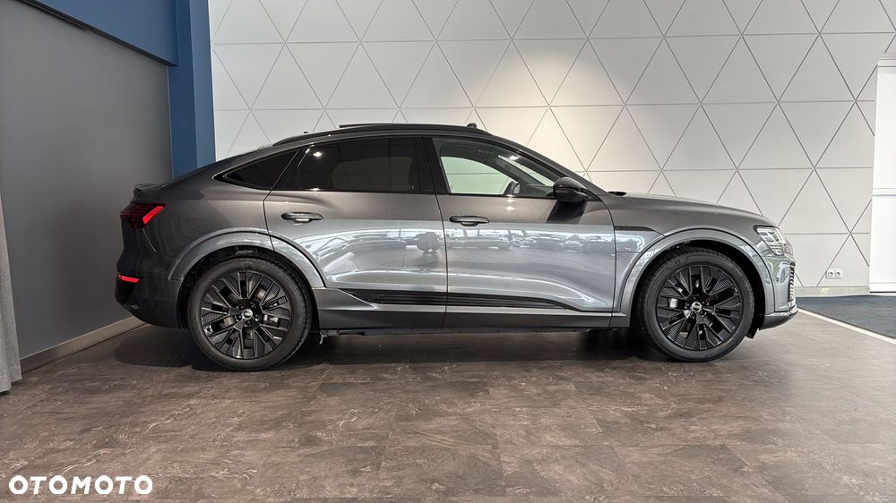 Audi Q8 e-tron - 7