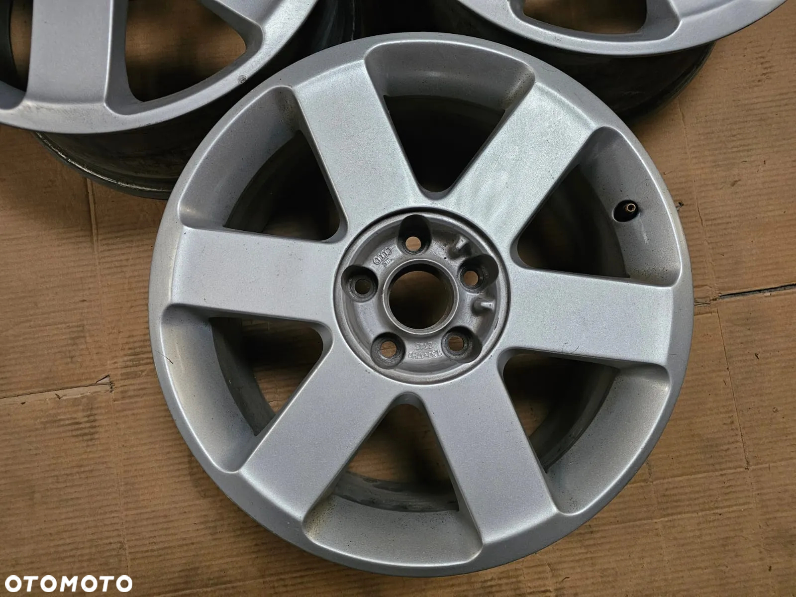(F92) Audi OE A4 B6 B7 8E / 8E0601025J / 7,5Jx17 ET45 5x112 - 4