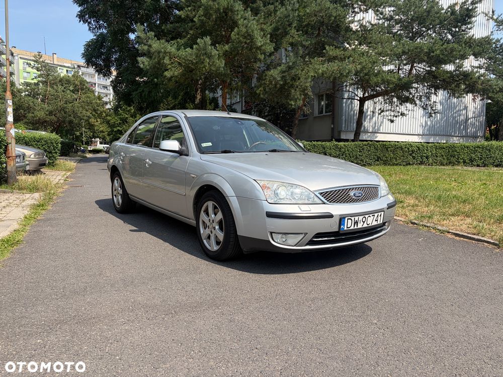 Ford Mondeo 1.8 SCi Ghia - 8