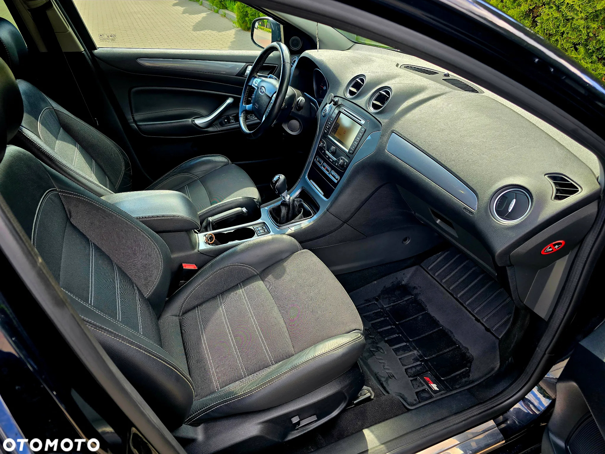 Ford Mondeo Turnier 2.0 TDCi Champions Edition - 34