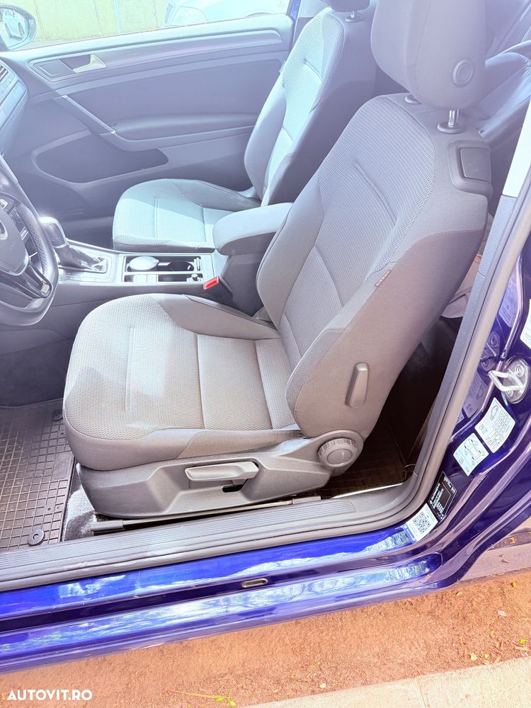 Volkswagen Golf 1.6 TDI DPF BMT DSG Trendline - 3
