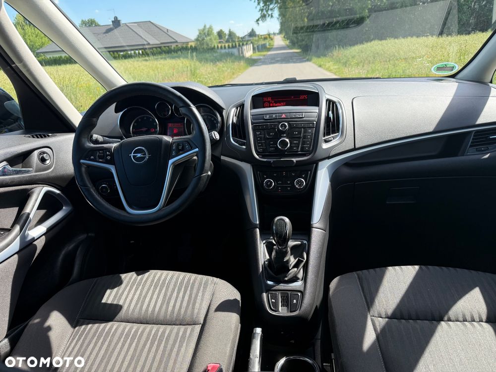 Opel Zafira 1.4 T Enjoy - 15