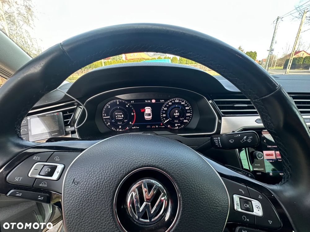 Volkswagen Passat 2.0 TDI BMT Highline DSG7 - 12
