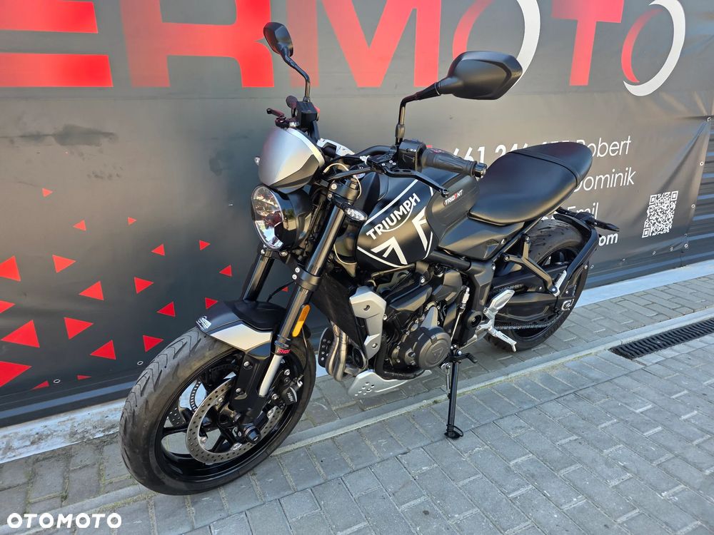 Triumph Trident - 4