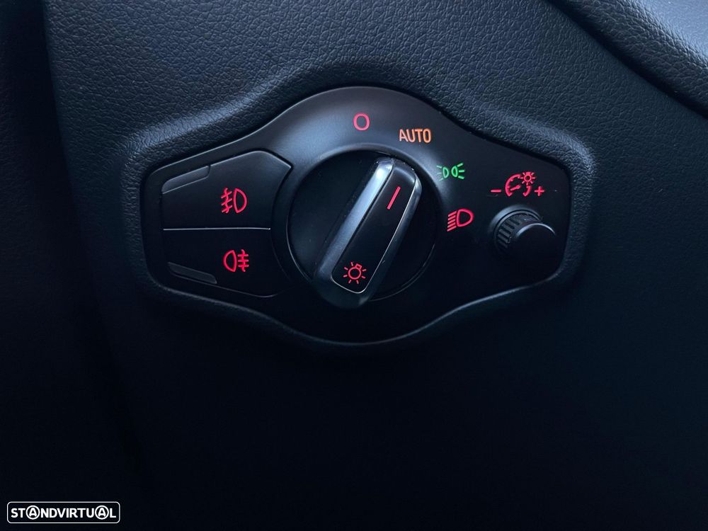 Audi Q5 2.0 TDI Advance S-tronic - 18