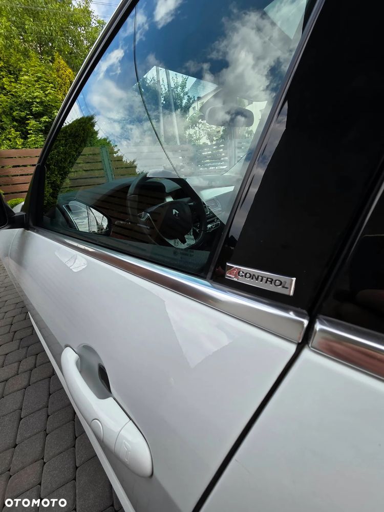Renault Laguna 2.0 T Bose Edition - 14