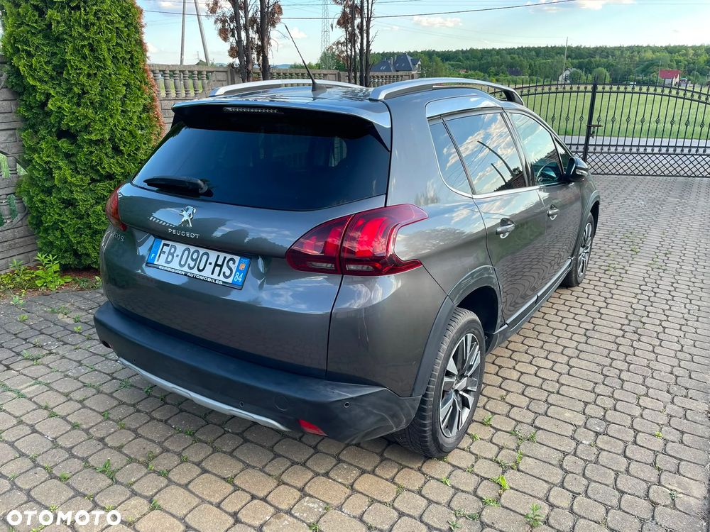 Peugeot 2008 - 5