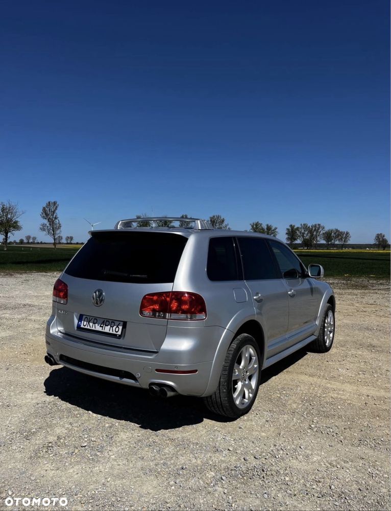 Volkswagen Touareg - 2