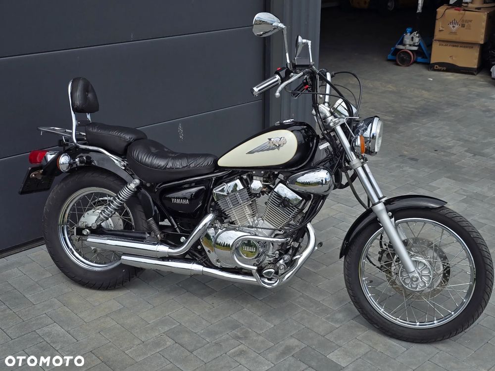 Yamaha XV - 13