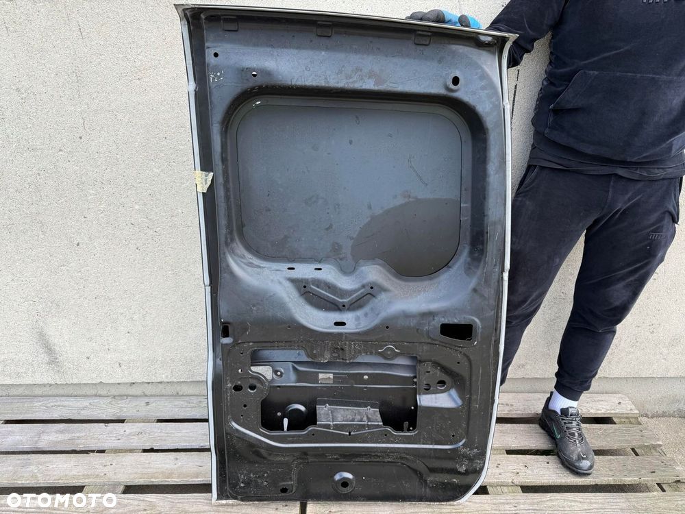 DRZWI TYL TYLNE LEWE RENAULT EXPRESS 2021- BARDZO LADNE ORYGINALNE - 7