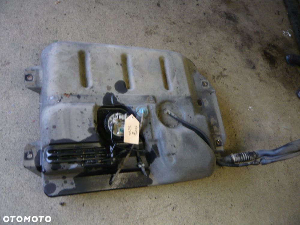zbiornik paliwa bak renault trafic ii diesel - 1