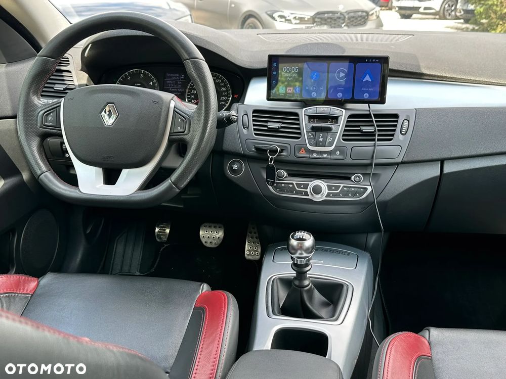 Renault Laguna 2.0 dCi GT - 18