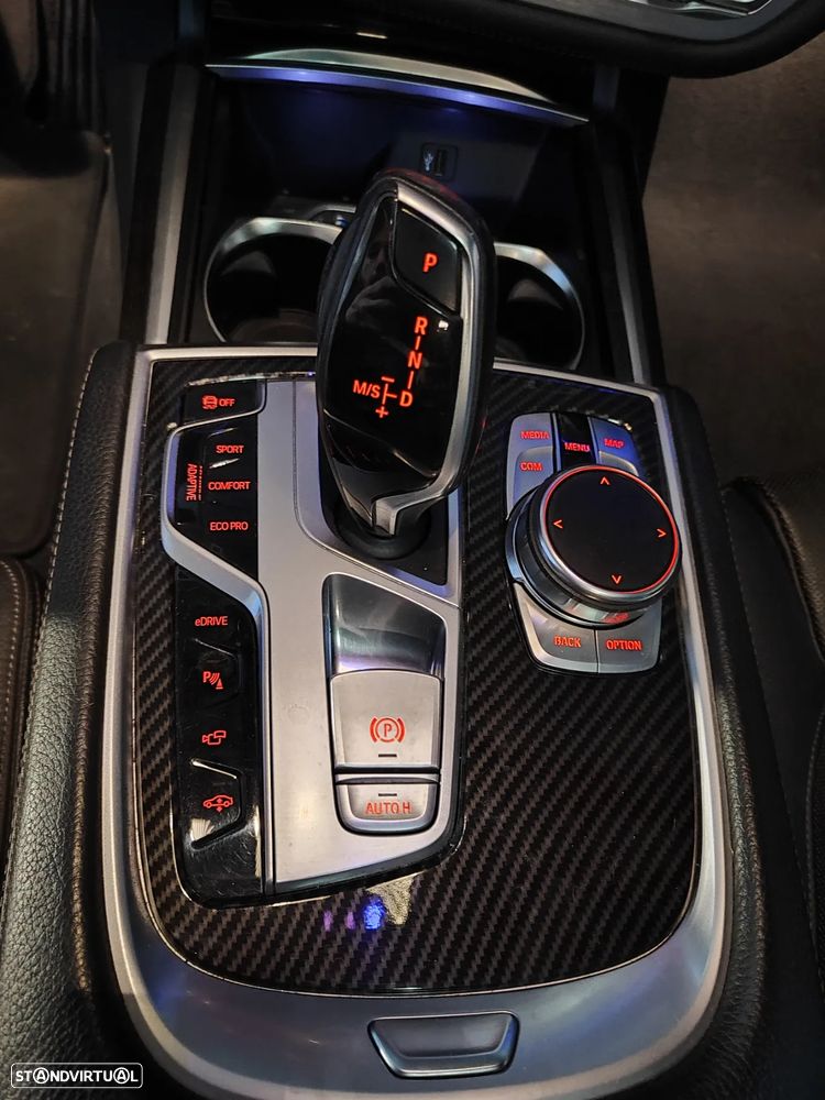 BMW 740 e iPerformance Pack M - 34