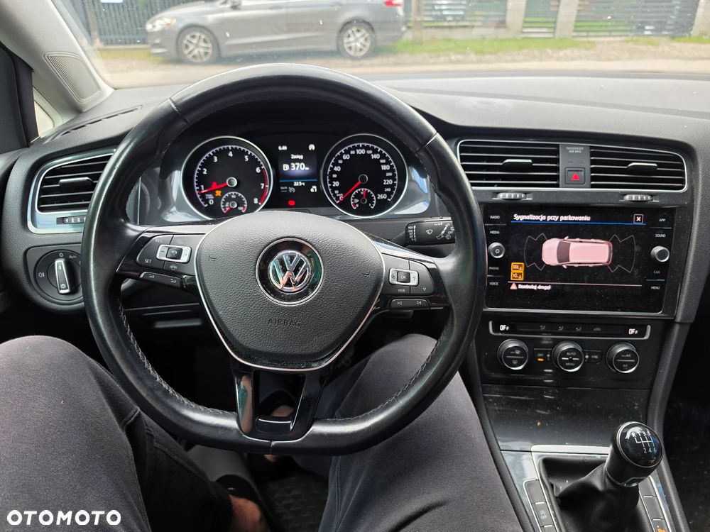 Volkswagen Golf 1.5 TSI BMT Comfortline - 8